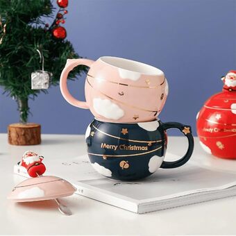 Christmas Round Mug With Lid & Spoon